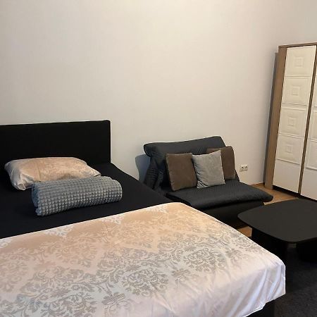 Na Apartment Vienna Esterno foto